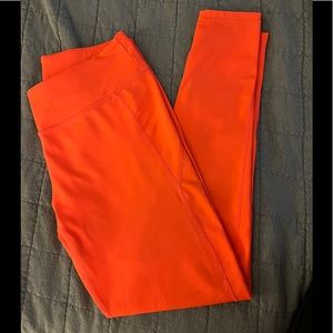 Oakley Hydrolix neon orange leggings